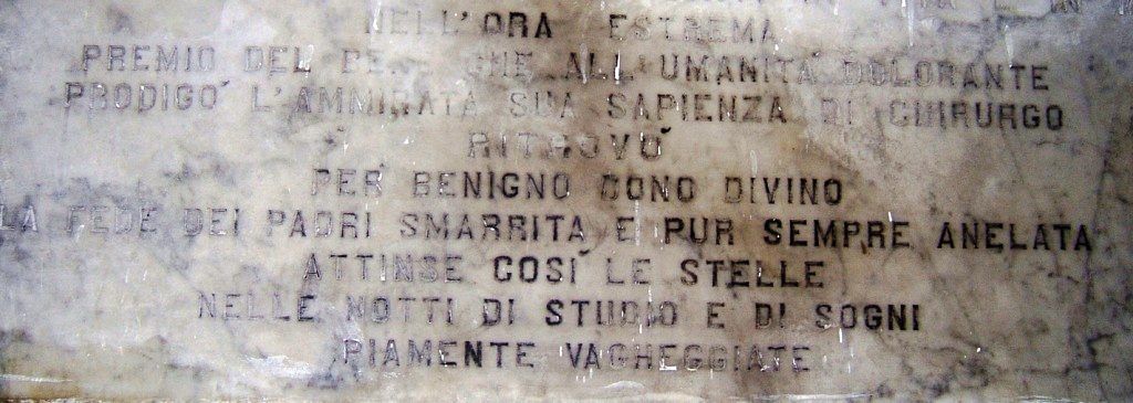 Lastaria tomb, Lucera-07.jpg